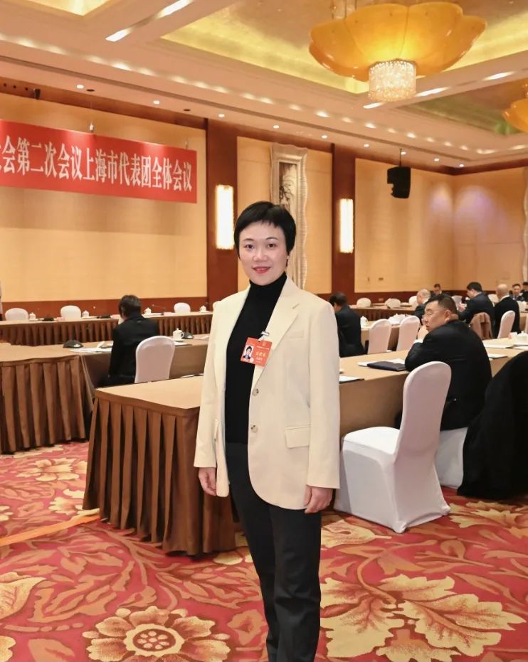 劉懿艷.png
