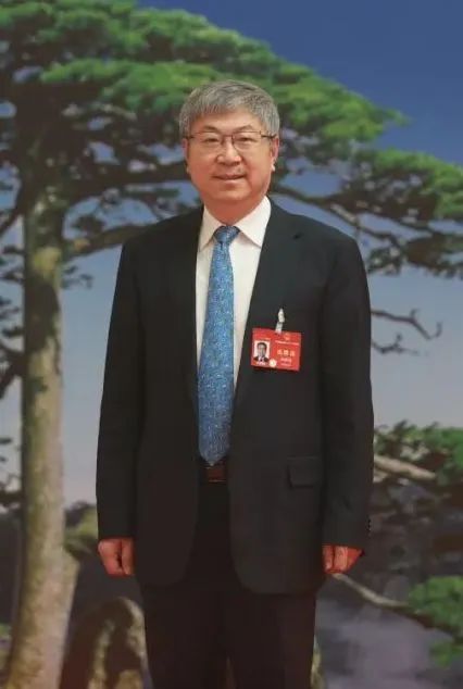 尹同躍.jpg